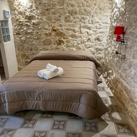 Liuzzi Pensjonat Martina Franca